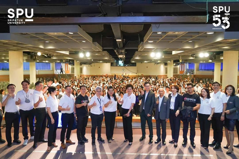 SPU จัดประชุมบุคลากร ประจำปีการศึกษา 2566 เน้นการสร้าง SPU Experiences – SPU Smart Teaching & Learning พร้อมเปิดตัว D SPACE NEW CAMPUS