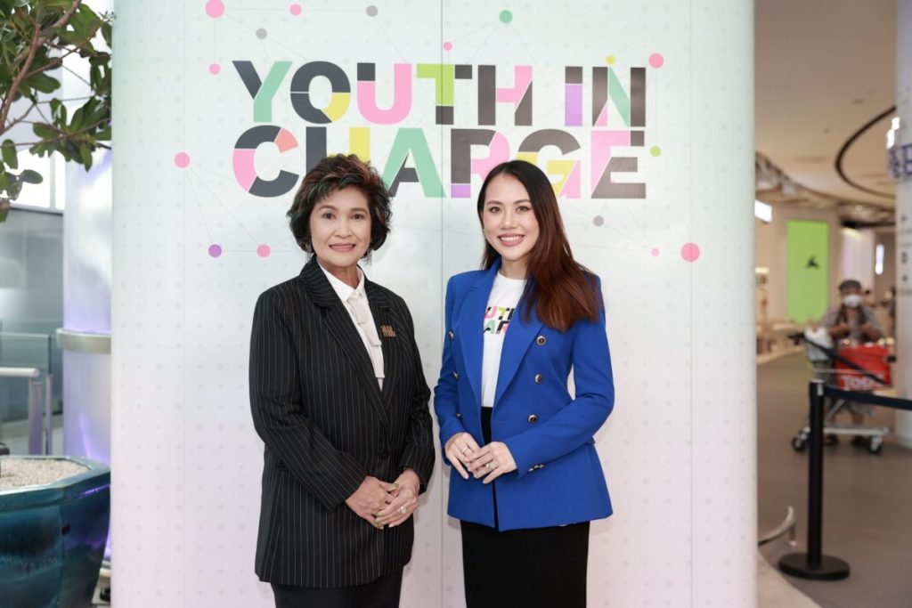 สยามพิวรรธน์จับมือ “Youth In Charge” ลงนามต่อยอดพัฒนาเยาวชนไทยสู่อุตสาหกรรมสร้างสรรค์ตอกย้ำแพลตฟอร์มแห่งโอกาสสร้างการเติบโตให้กับทุกภาคส่วนอย่างยั่งยืน