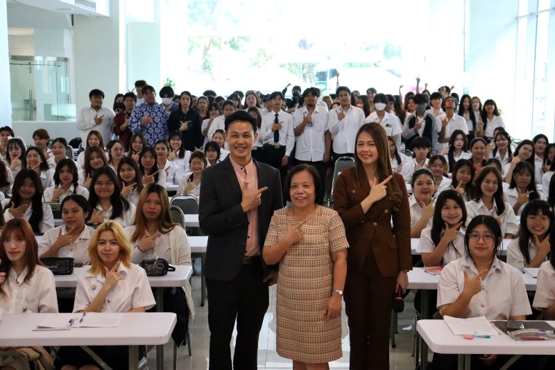 SPU ปั้นบัณฑิตบัญชียุคใหม่! จัดอบรม AI ระดับมืออาชีพ สู่การเป็นนักบัญชีที่พร้อมก้าวสู่โลกดิจิทัล