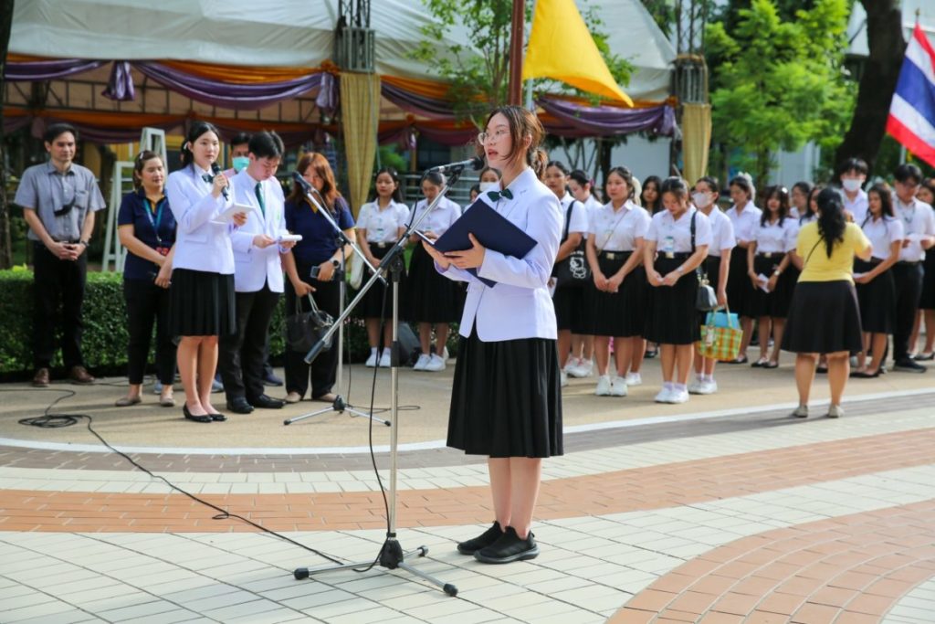 นักศึกษาวิทยาเขตบางกอกน้อย ม.มหิดล ร่วมพิธีปฏิญาณตน เนื่องใน “วันมหิดล” พร้อมออกรับบริจาคใหญ่ช่วยผู้ป่วย รพ.ศิริราช