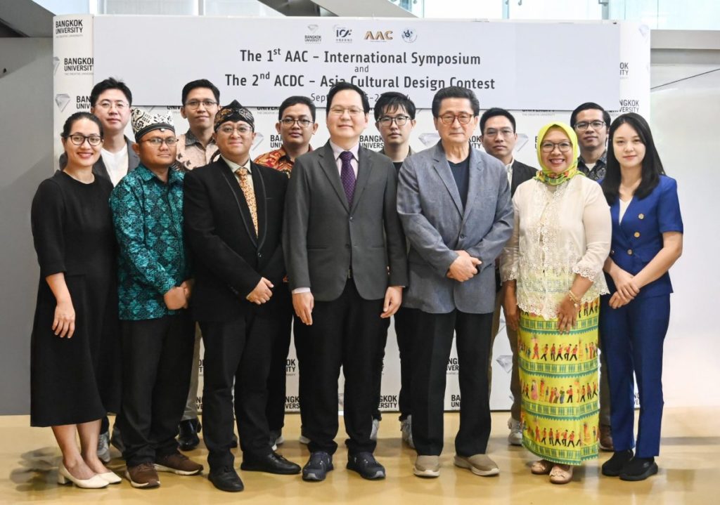 ม.กรุงเทพ จับมือองค์กรนานาชาติ เชื่อมโยงวัฒนธรรมเอเชียผ่านงานสร้างสรรค์สะท้อนศิลปวัฒนธรรม