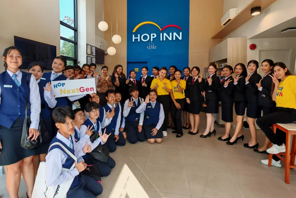 ดิ เอราวัณ กรุ๊ป เปิดตัว “HOP NextGen” ชวนนักศึกษาเยี่ยมชม “ฮ็อป อินน์” เรียนรู้เทคนิคบริการแบบ “Consistency is Yours” พร้อมพัฒนาบุคลากรรุ่นใหม่ ยกระดับการท่องเที่ยวไทย